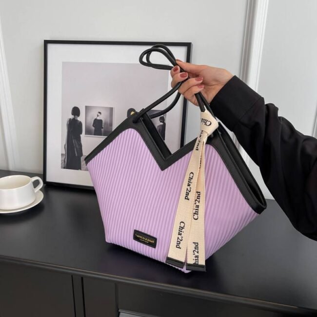 Contrast Bind Bag - Image 2